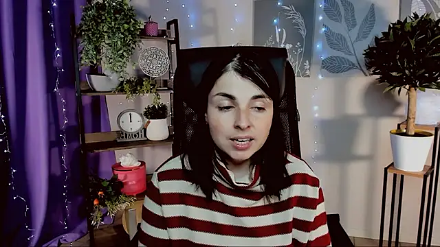 MartaEdams's cam snapshot