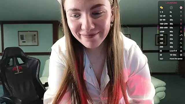 KiraRustle's cam snapshot