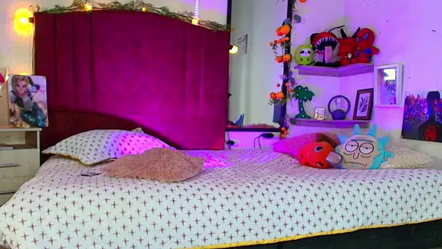 alisson_zafiro_'s cam snapshot