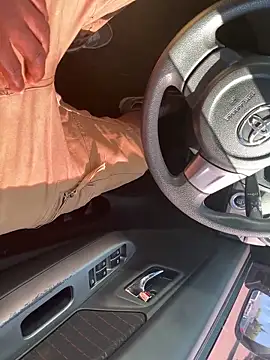 Dynamite_cums_in_size_2 live sex cam