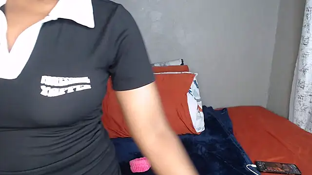 Lunalee live sex cam