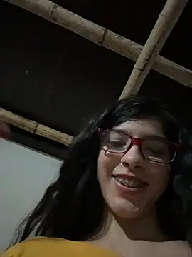 dani_bela's cam snapshot