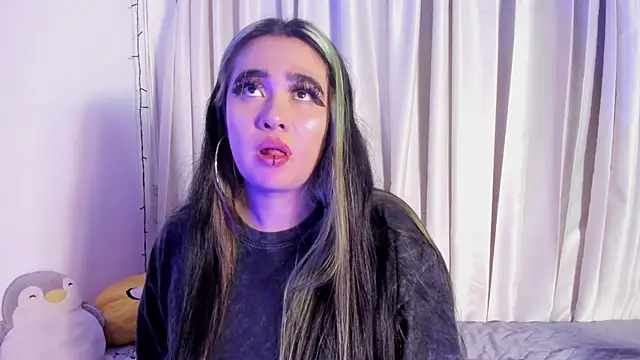 Lilith_Zenith_'s cam snapshot