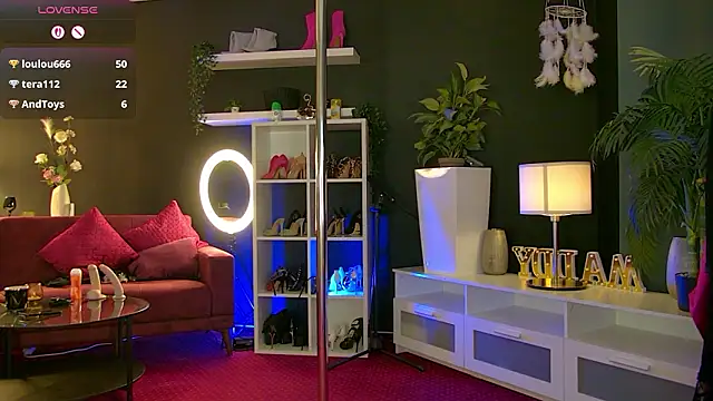 MaddyHeart live sex cam