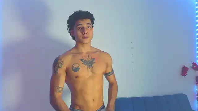 Demitryo live sex cam