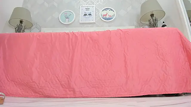 naia_cox's cam snapshot