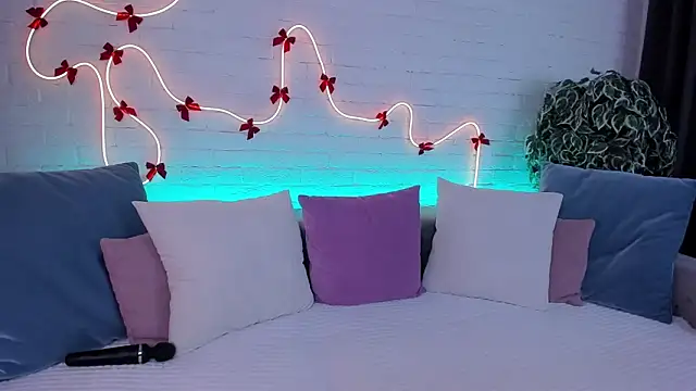 rossy_babe_'s cam snapshot