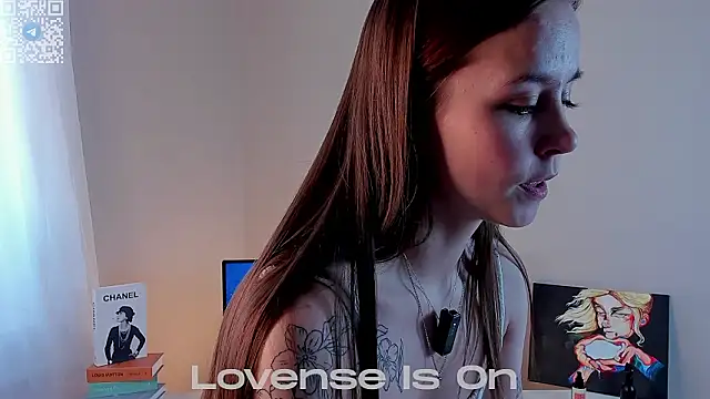 FalineDowlen's cam snapshot