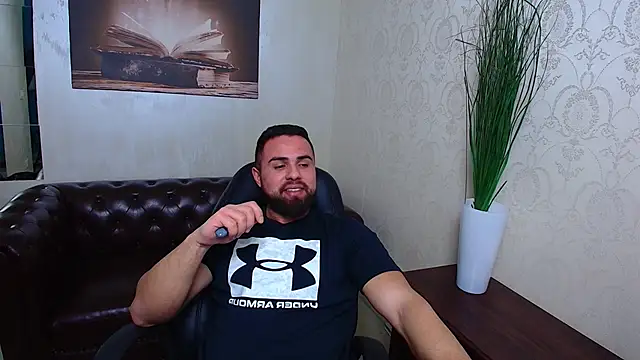 HayesWood's cam snapshot