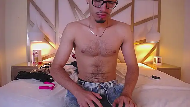 Jaxon_Carter's cam snapshot