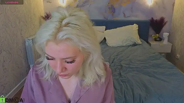 Kate_Krose's cam snapshot