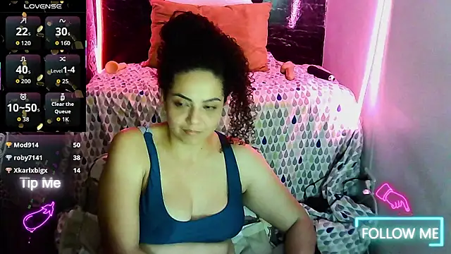 _naughty_milf's cam snapshot