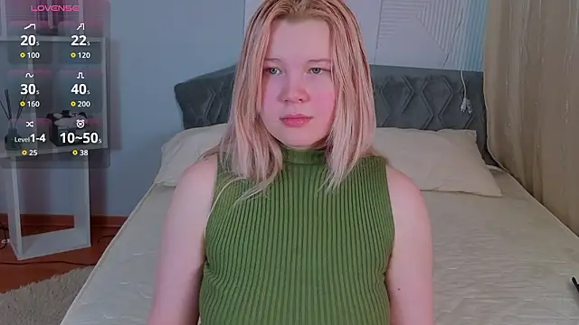 PinkyYoungPie's cam snapshot