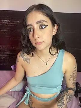 sharlot24's cam snapshot