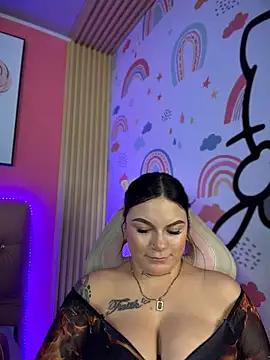 Megaan__More's cam snapshot