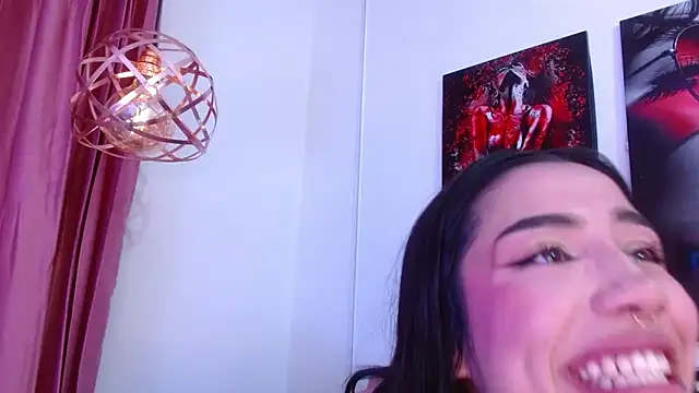 tael_novacs's cam snapshot