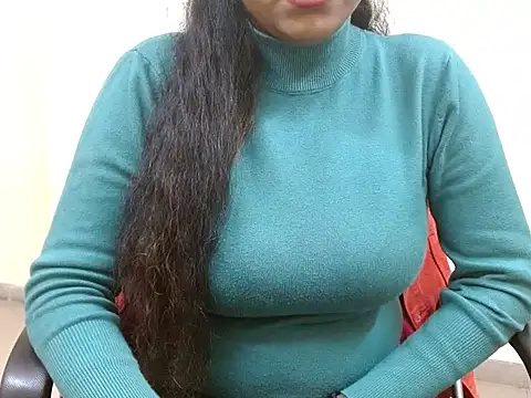 LovingPihu's cam snapshot