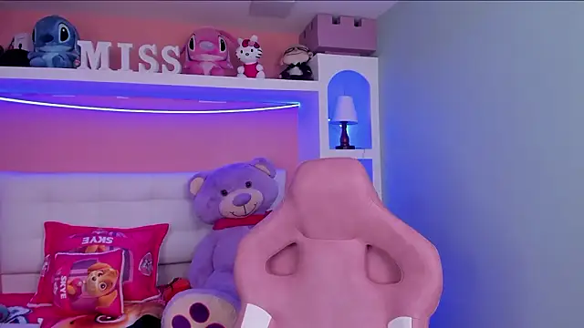 miss___megan's cam snapshot