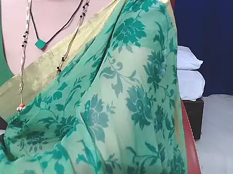 sunitha-3's cam snapshot