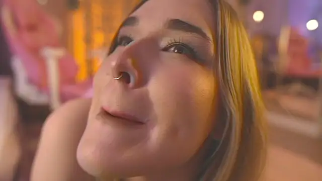 Smiley_Mia's cam snapshot