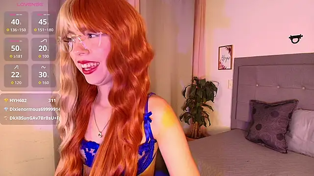 Natalye_23's cam snapshot