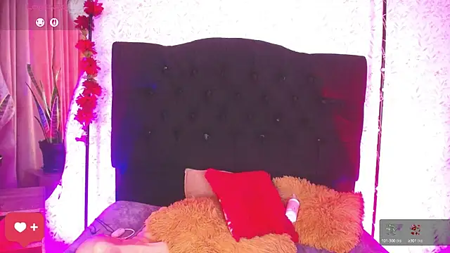 alicee_laurent's cam snapshot