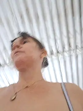 Dirty-Mature-XXX's cam snapshot