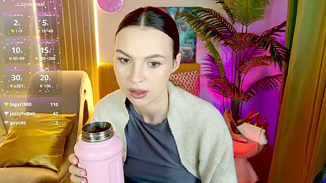 MaxinCarroll's cam snapshot