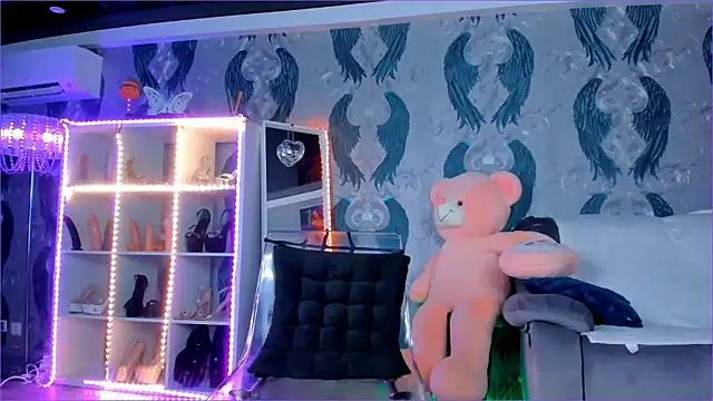 anneswhite's cam snapshot