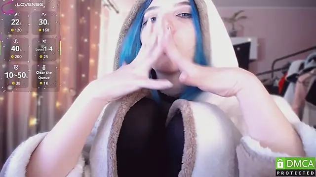 JustMeowGirl's cam snapshot