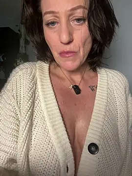 TheSweetestFknSlut's cam snapshot