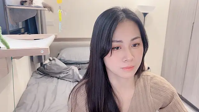 BabyOneDaily's cam snapshot