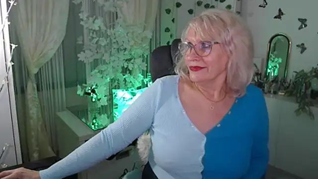 Ghertrude52's cam snapshot