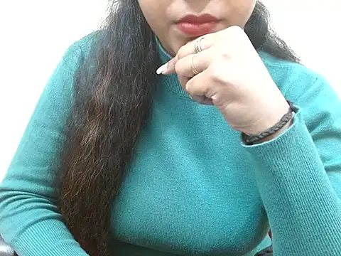 LovingPihu's cam snapshot