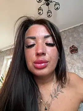 RuslanaXX live sex cam