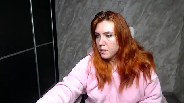 Reginasmilee's cam snapshot