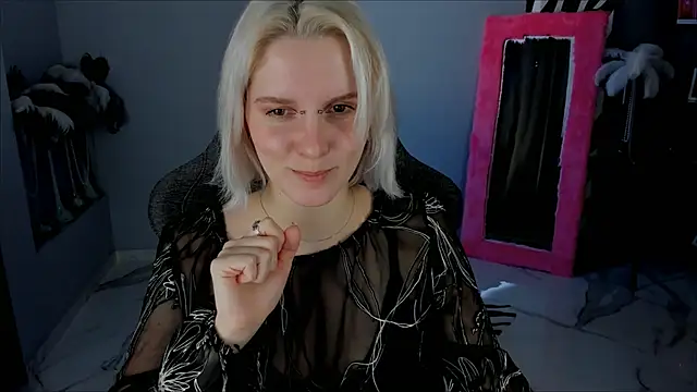 BethanyCloud's cam snapshot