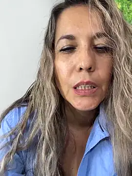 sandrafarrely live sex cam