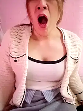 Lily-ross22's cam snapshot