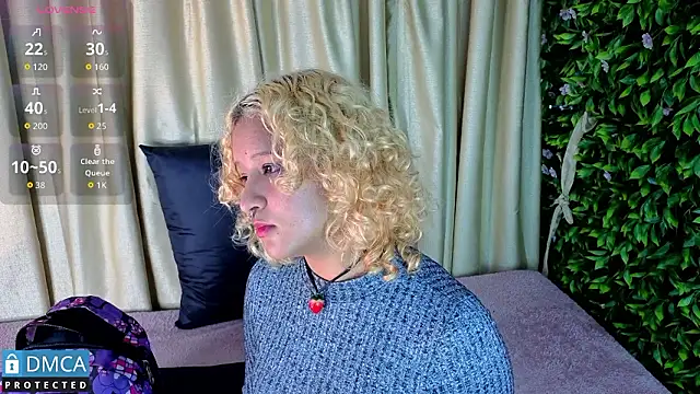 ahsly_Zam's cam snapshot