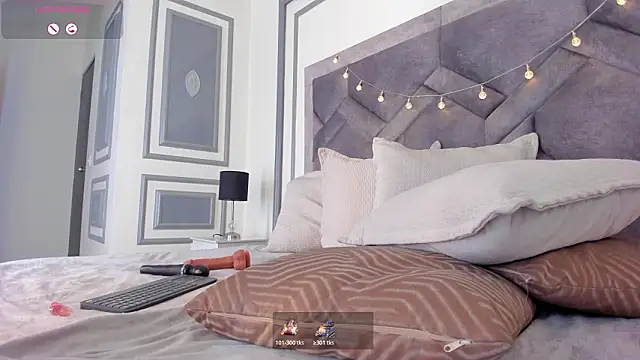 TahliaMoreau live sex cam