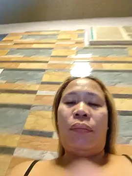 squirtshantal's cam snapshot