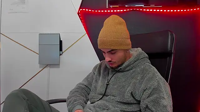 BrandonTate's cam snapshot