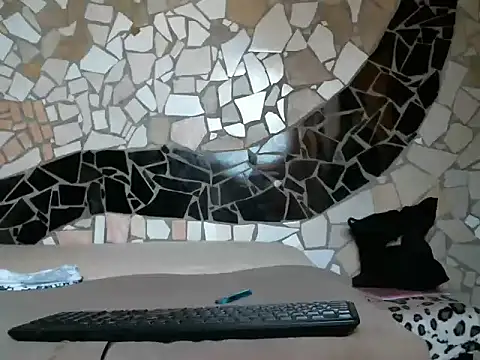 Pretty_miss_devilxxx35's cam snapshot