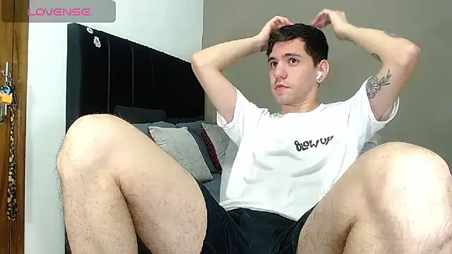 Matteo12_'s cam snapshot