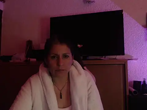 LucifernandaSw live sex cam