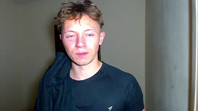 BlondZilla live sex cam