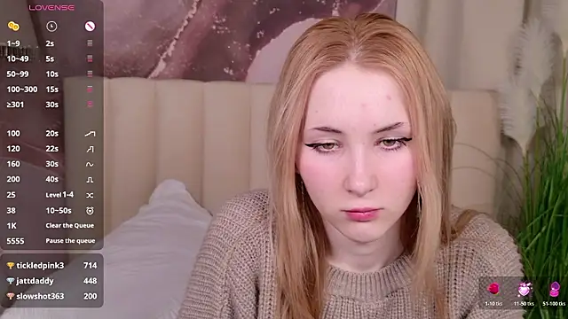 LiraKink's cam snapshot