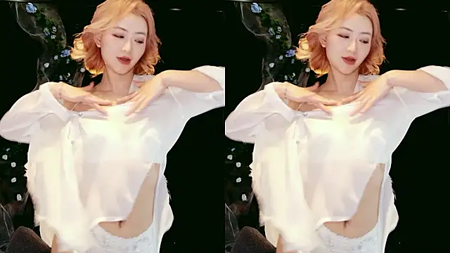 Lady-Mia777 live sex cam