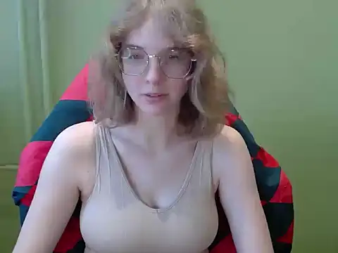 juicyPenny's cam snapshot